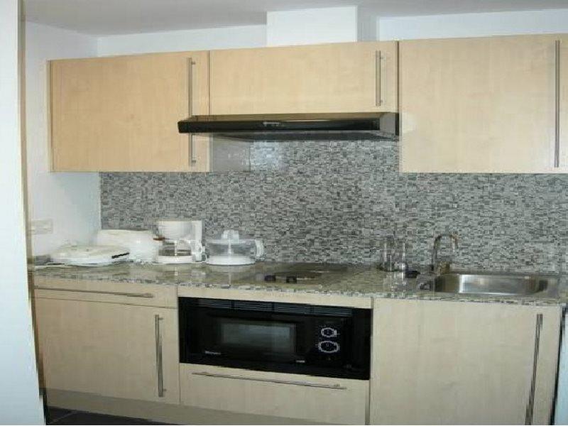 Apartaments Travessera Parc Gueell Barcelona Exterior foto